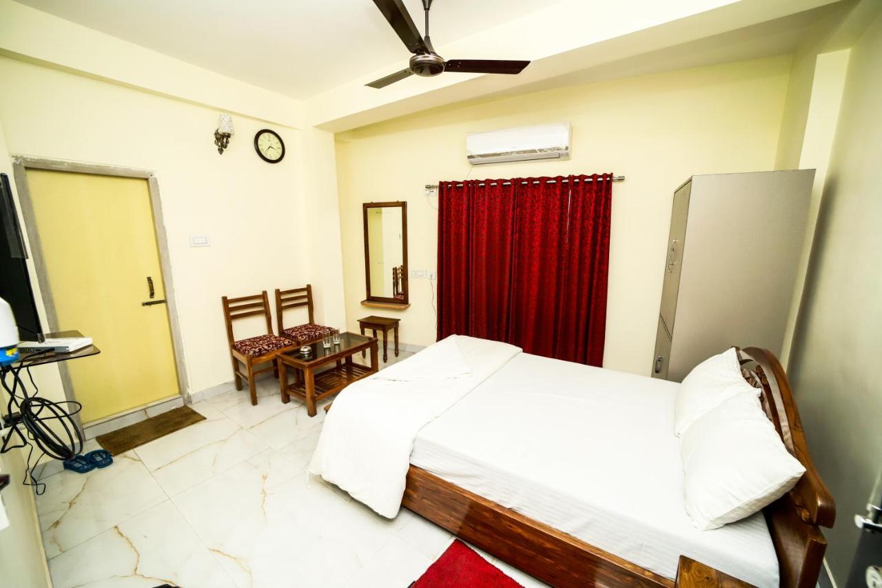 Rishika Guest House And Banquet Kolkata Ngoại thất bức ảnh