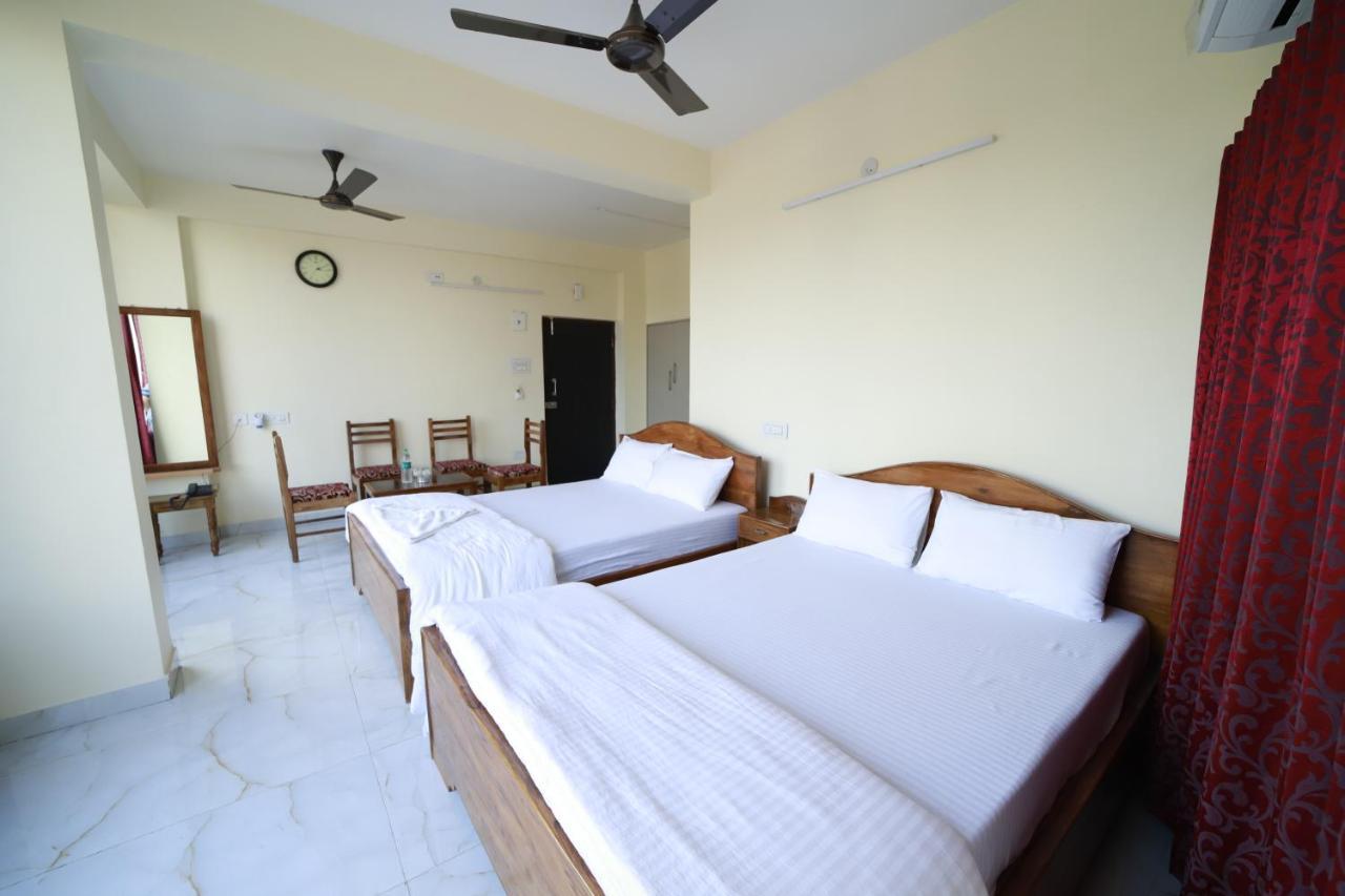 Rishika Guest House And Banquet Kolkata Ngoại thất bức ảnh